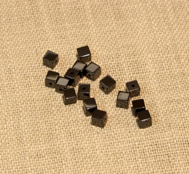 Würfelförmige Hämatit-Perle, 10 Stück